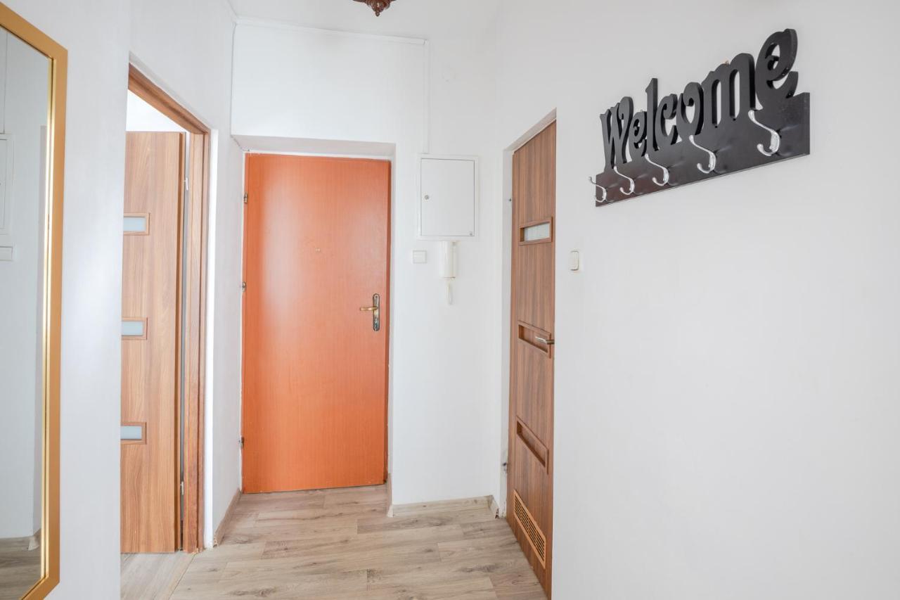 Apartment Gold Vision